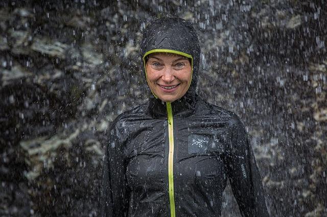 全方位解讀沖鋒衣,看完你就知道怎么買沖鋒衣