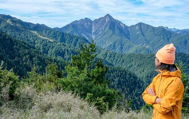 Haglofs火柴棍外套實(shí)測(cè),都市生活與戶外休閑兩用的沖鋒衣外套