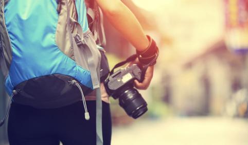 如何挑選登山背包?登山背包和旅行背包的區別?