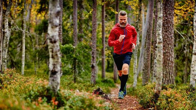 走向時尚穿搭的裝備,戶外越野是未來運動產業新寵兒
