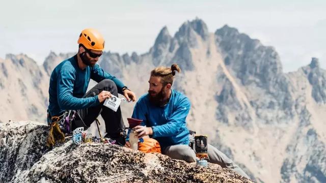 全方位解讀沖鋒衣,看完你就知道怎么買沖鋒衣