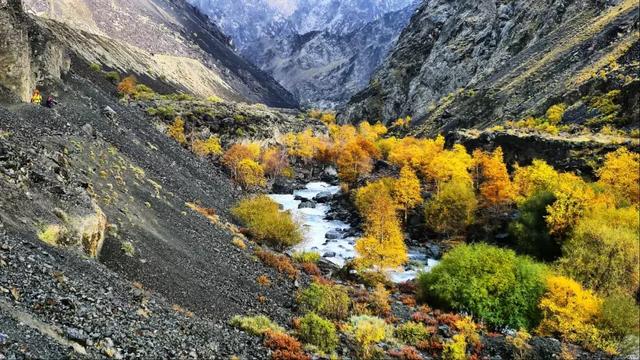 新疆最美戶外路線,驢友不該錯過的小眾美景孟克德古道徒步攻略