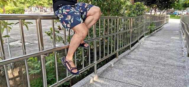 夏季只需要一雙運動涼鞋,戶外潮牌TEVA涼鞋實測