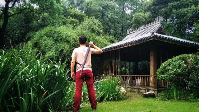 來自德國歐賽姆(EUROSCHIRM) 防身雨傘,荒野探險結實又耐用