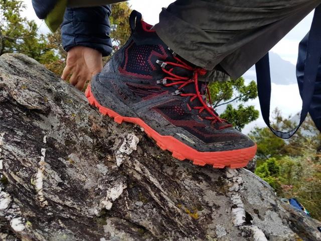 購買戶外登山鞋的新選擇,猛犸象Mammut高幫防水登山鞋測評