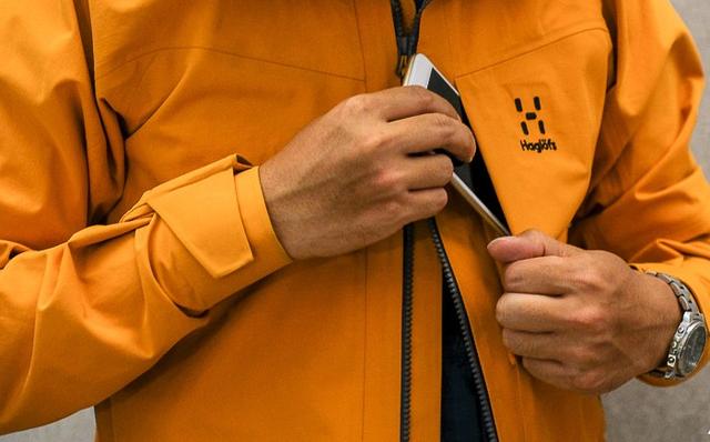 Haglofs火柴棍外套實(shí)測(cè),都市生活與戶外休閑兩用的沖鋒衣外套