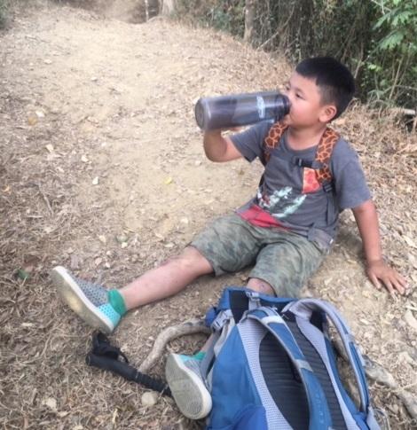 讓孩子們愛(ài)上戶外活動(dòng),全家能一起去登山徒步