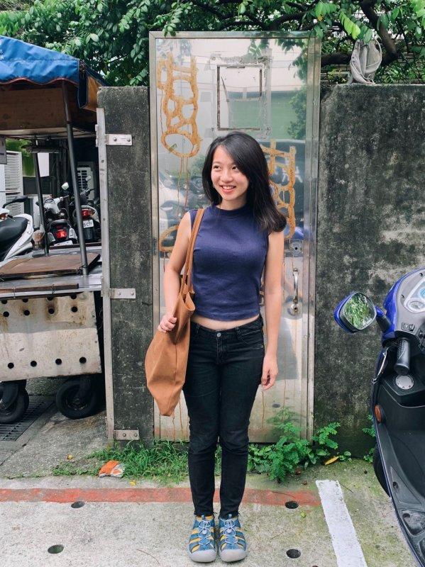 妹子的第一雙時尚運動涼鞋,讓Keen的這雙戶外涼鞋帶領我一起去探險