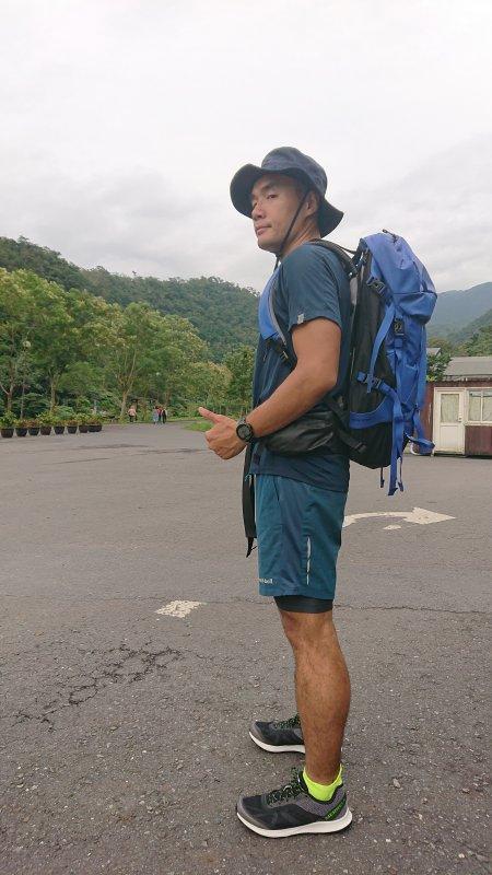 新款猛犸象Mammut背包裝備開箱測評,感受人包合一的背負體驗