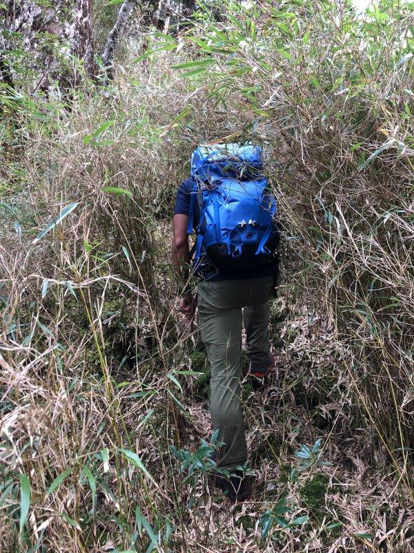 新款猛犸象Mammut背包裝備開箱測評,感受人包合一的背負體驗