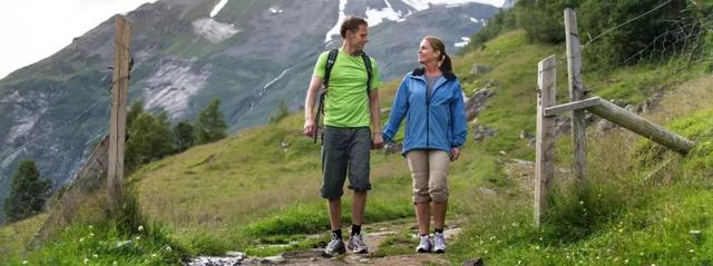 如何挑選一雙稱心如意的戶外徒步靴？戶外裝備實驗室推薦