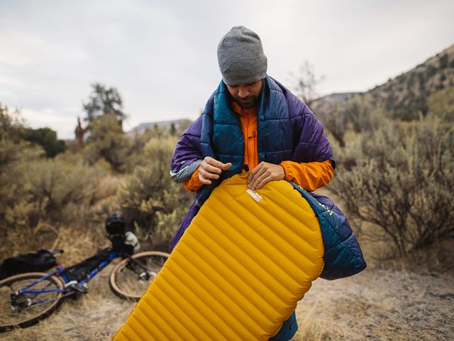 戶外防潮墊哪種好?如何選擇適合自己的睡墊