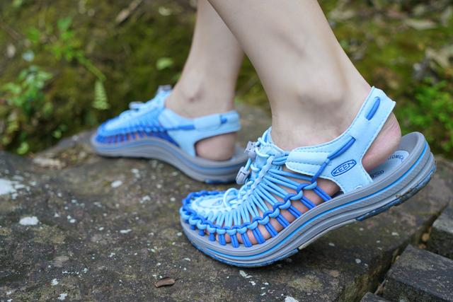 KEEN UNEEK獨一無二的手工編織鞋,旅游外出、上山下海通通搞定