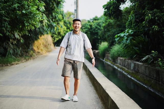 KEEN UNEEK潮款涼鞋,來一趟悠悠哉哉的日常漫游