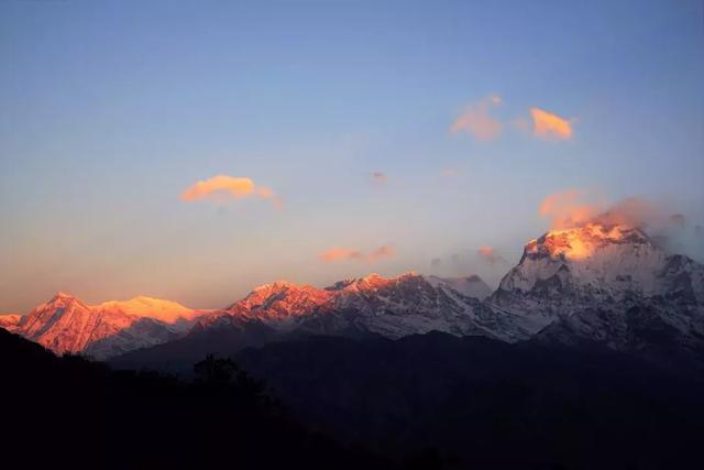 尼泊爾最經(jīng)典的徒步線路是哪條?這四條經(jīng)典徒步線路至少走一條