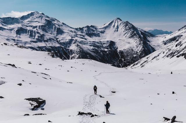 夏季必備,瑞典戶外品牌Odlo(奧遞樂)短袖T恤實測
