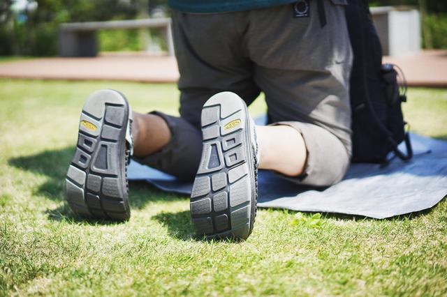 KEEN UNEEK潮款涼鞋,來一趟悠悠哉哉的日常漫游