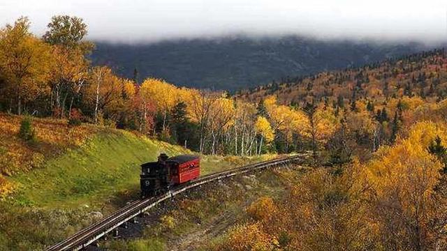 體驗全球最美的火車路線,慢慢尋找旅行的意義