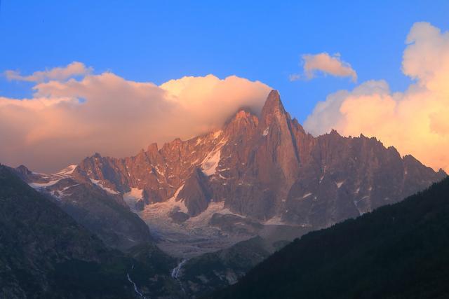 徒步旅行愛好者一生不可錯過的三條徒步路線