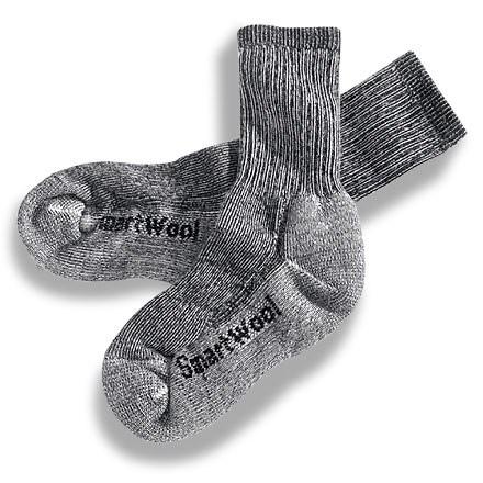 秋高氣爽參考戶外活動,要準備哪些戶外登山裝備呢？