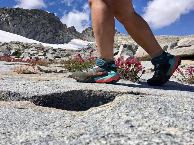 戶外品牌中的黑馬,潮流圈的HOKA ONE ONE登山鞋讓我重新出發