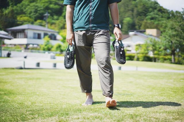 KEEN UNEEK潮款涼鞋,來一趟悠悠哉哉的日常漫游