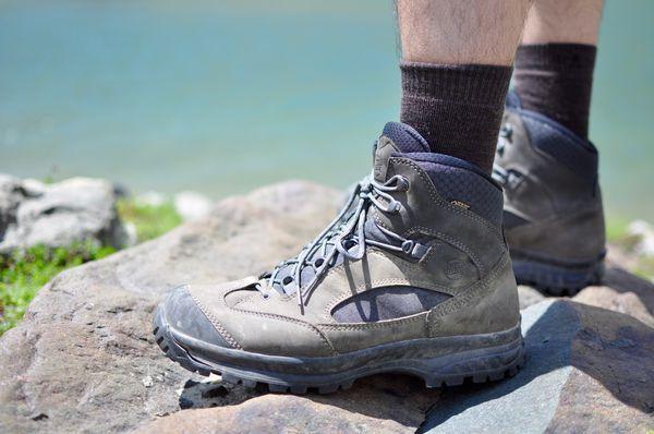 秋高氣爽參考戶外活動,要準備哪些戶外登山裝備呢？