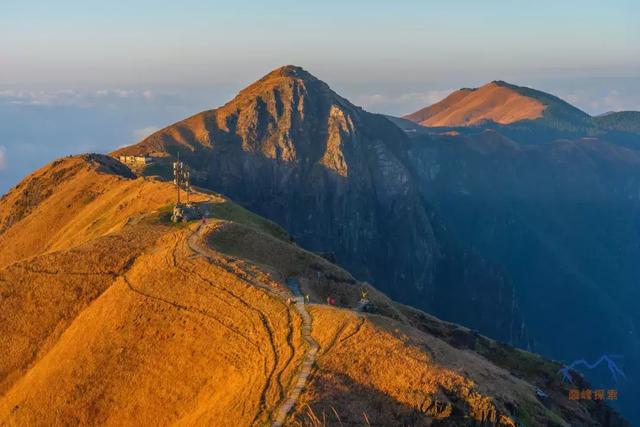 武功山上看云中草原,詳細實用的武功山徒步攻略