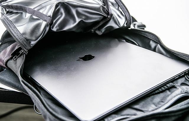 Arc'teryx始祖鳥戶外日用通勤雙肩包實測,滿足你戶外與都市的需求