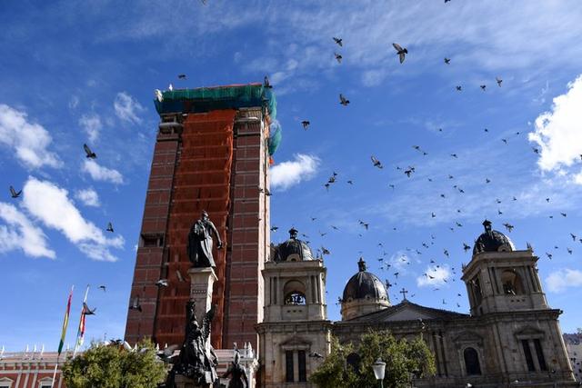 真正的天空之城,世界上最高的首都玻利維亞拉巴斯(La Paz)