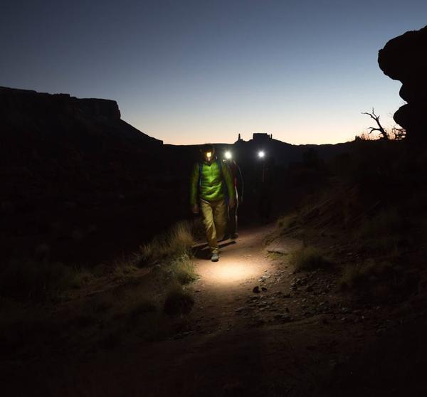 秋高氣爽參考戶外活動,要準備哪些戶外登山裝備呢？
