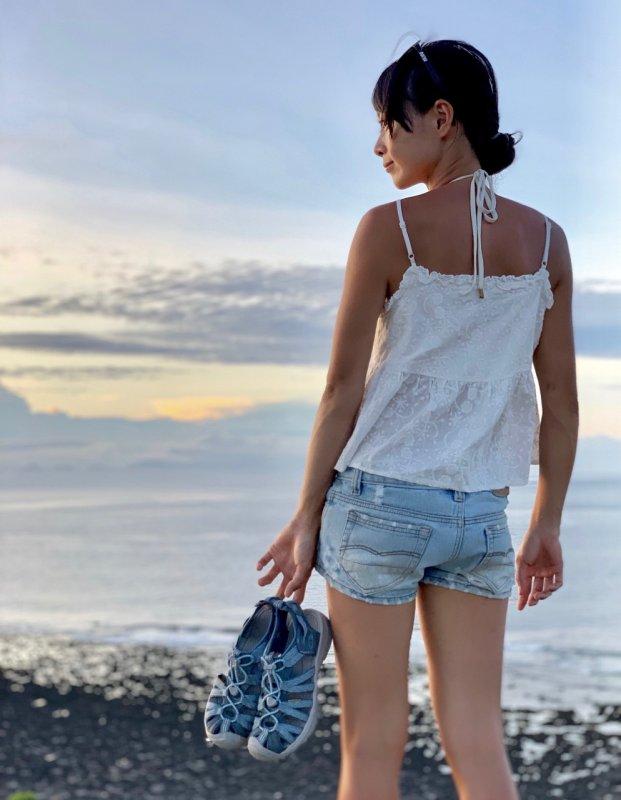 KEEN溯溪鞋測評,輕量與美感兼具的戶外女孩必備涼鞋