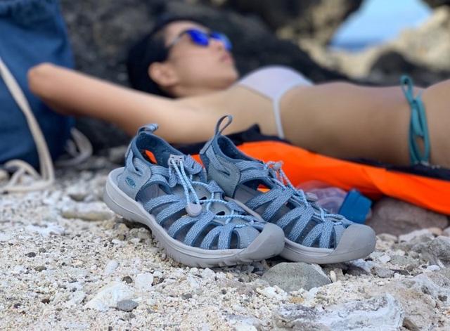 KEEN溯溪鞋測評,輕量與美感兼具的戶外女孩必備涼鞋