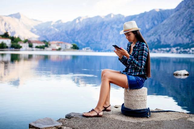 喜歡獨自旅行的女孩,請記住這注意這8個謊言要懂得說