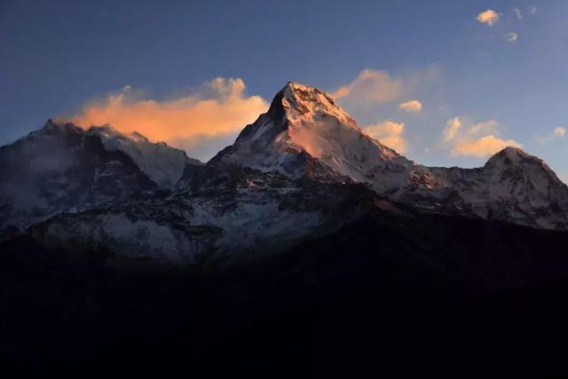尼泊爾最經(jīng)典的徒步線路是哪條?這四條經(jīng)典徒步線路至少走一條