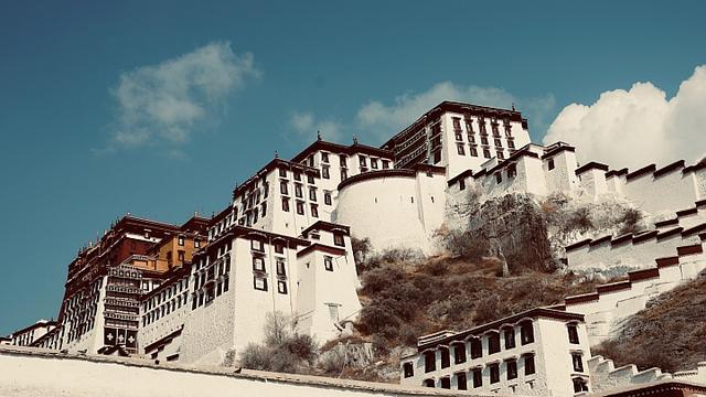 無論如何一定要去一次西藏,去西藏旅行的游記