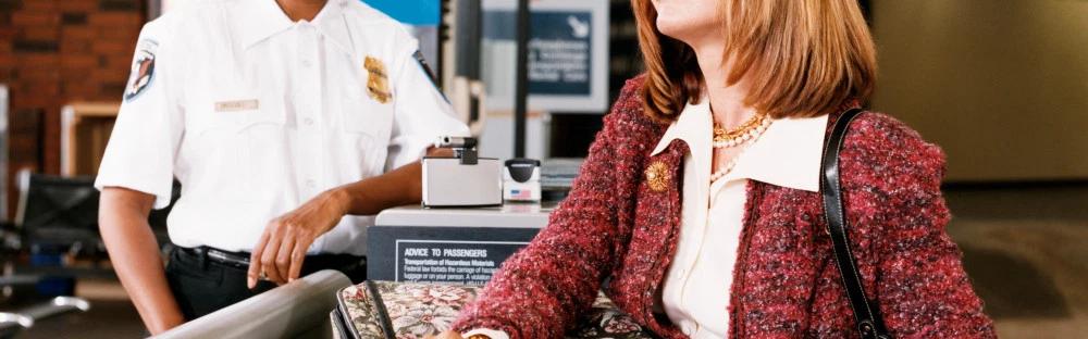 出國旅游時常用的英語,五個必備場景實用英語口語對話