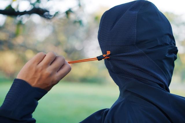 Mammut猛犸象極限沖鋒衣評測,一款經典有實力的防水外套