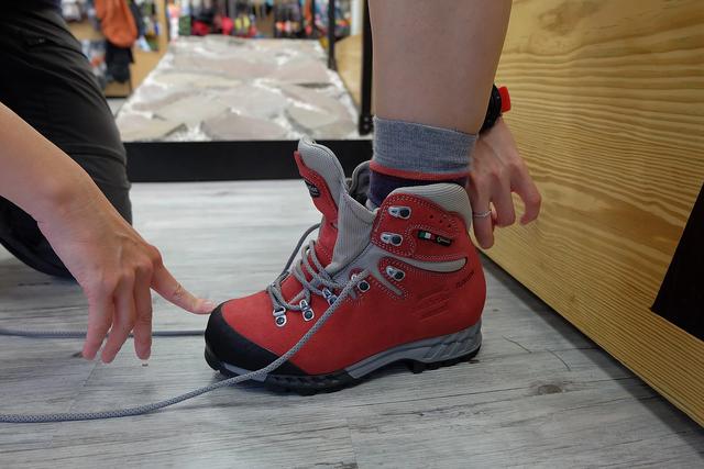 戶外登山鞋哪種比較好,登山鞋選購須知和建議