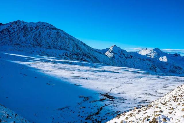 新疆旅行攻略,新疆徒步到底應(yīng)該怎么玩？