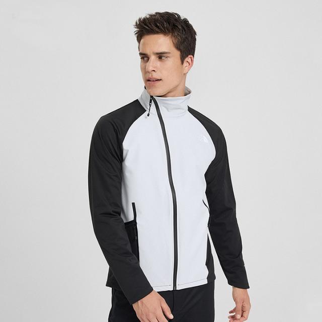 The North Face（北面）推出輕健行系列,主打時(shí)尚機(jī)能兼具