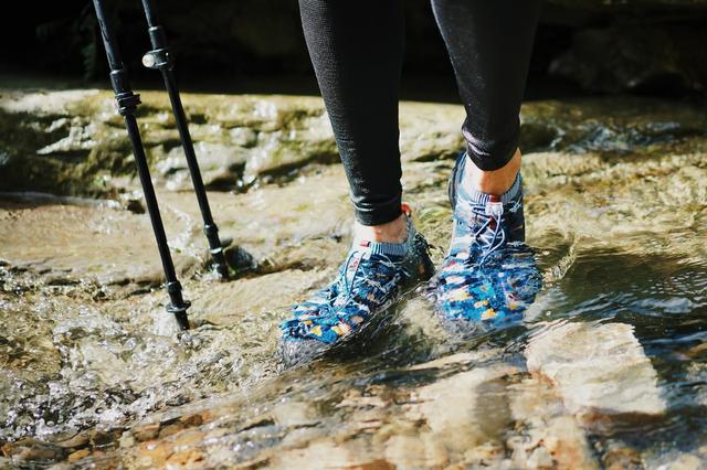 溯溪鞋也能當涼鞋,KEEN(科恩)戶外鞋親身體驗評測