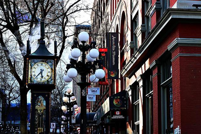 加拿大溫哥華自由行,這些景點一起要去好好玩