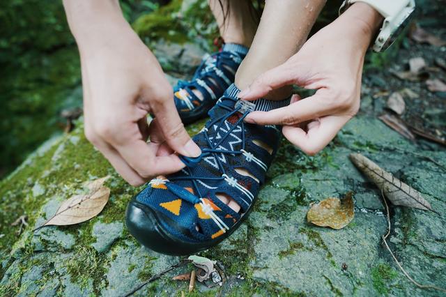 溯溪鞋也能當涼鞋,KEEN(科恩)戶外鞋親身體驗評測