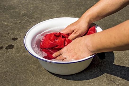 沖鋒衣大家都穿,但未必知道怎樣洗沖鋒衣外套