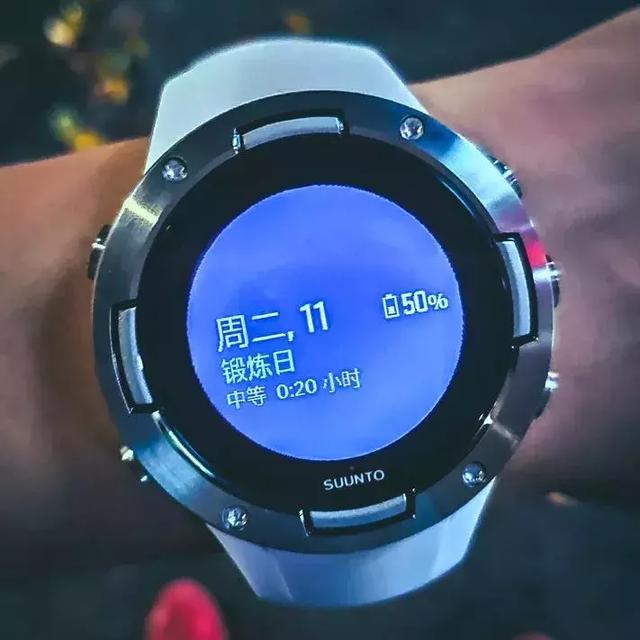 Suunto頌拓5運動手表開箱評測,專為運動人士設計的運動腕表
