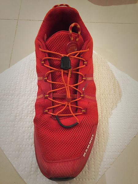 開箱體驗,這雙猛犸象MAMMUT徒步鞋舒適又透氣