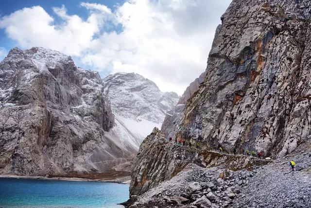 新疆旅行攻略,新疆徒步到底應(yīng)該怎么玩？