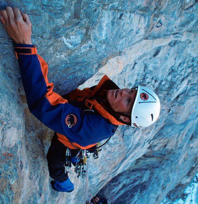 Mammut猛犸象極限沖鋒衣評測,一款經典有實力的防水外套