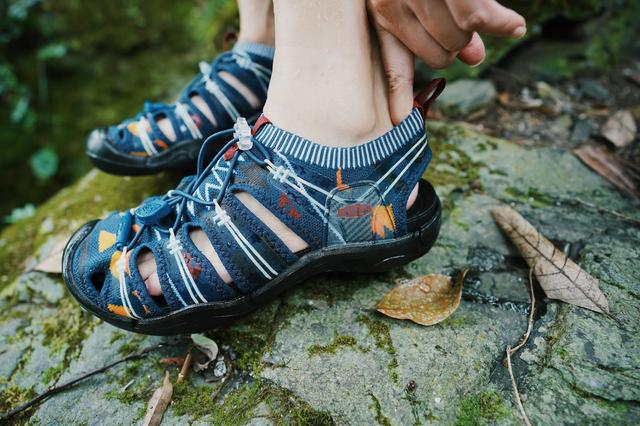 溯溪鞋也能當涼鞋,KEEN(科恩)戶外鞋親身體驗評測